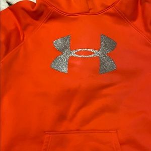 Under Aumor Sewatshirt